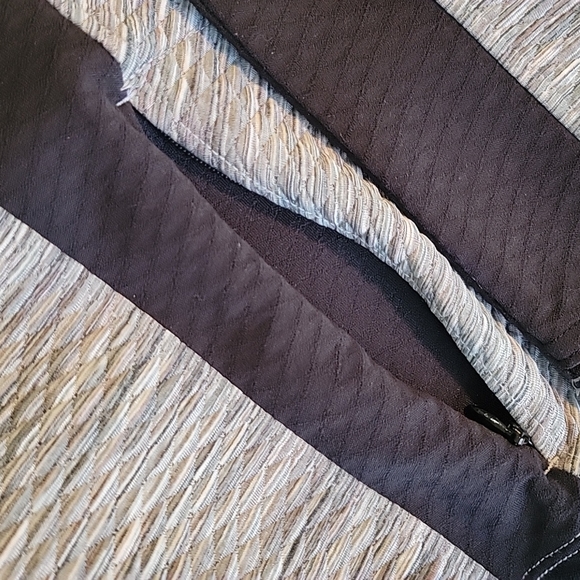 Athleta Fitted Half Zip Pullover - Picture 3 of 9